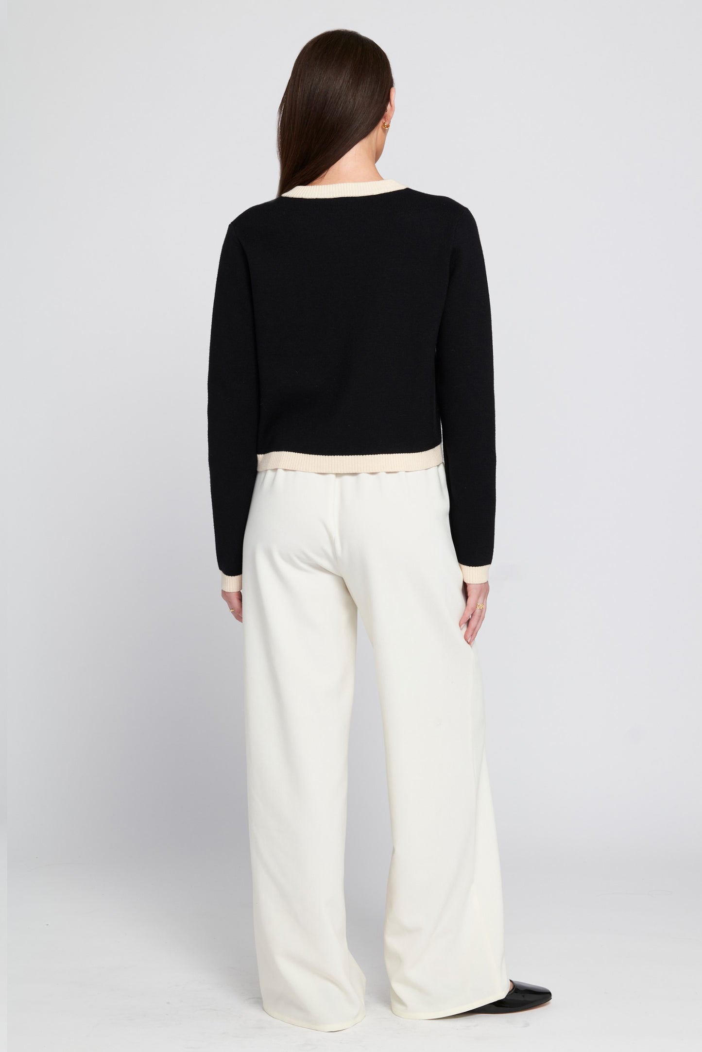 Fine Gauage Light Weight Framed Cardigan