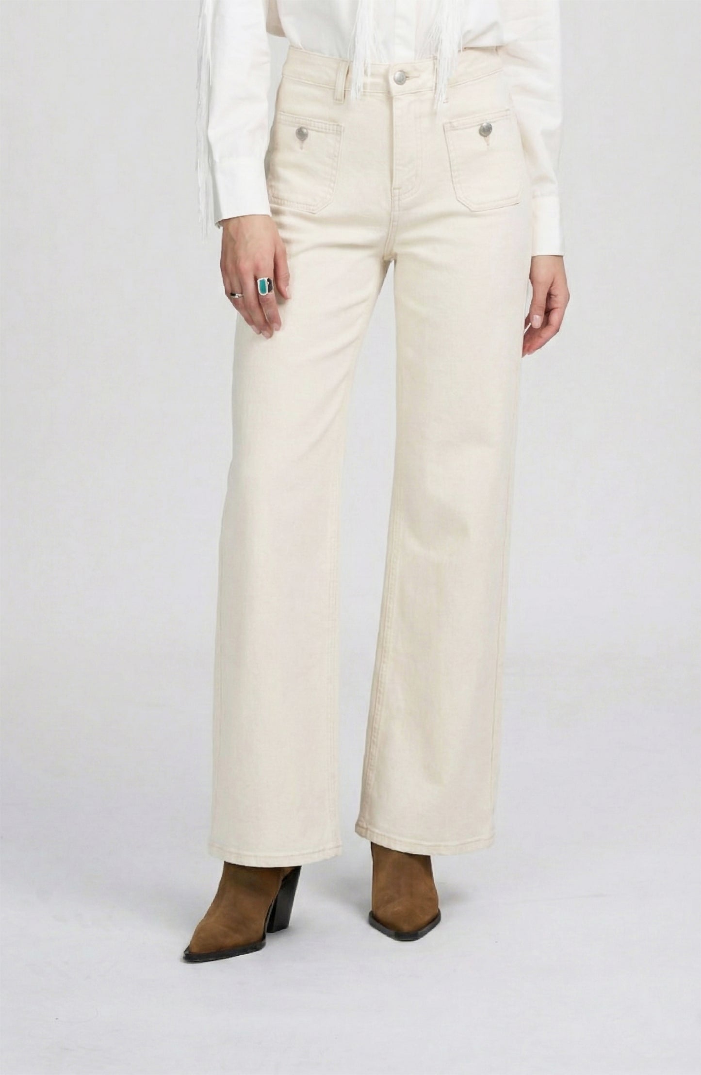 Patch Pocket Wide Leg Jean