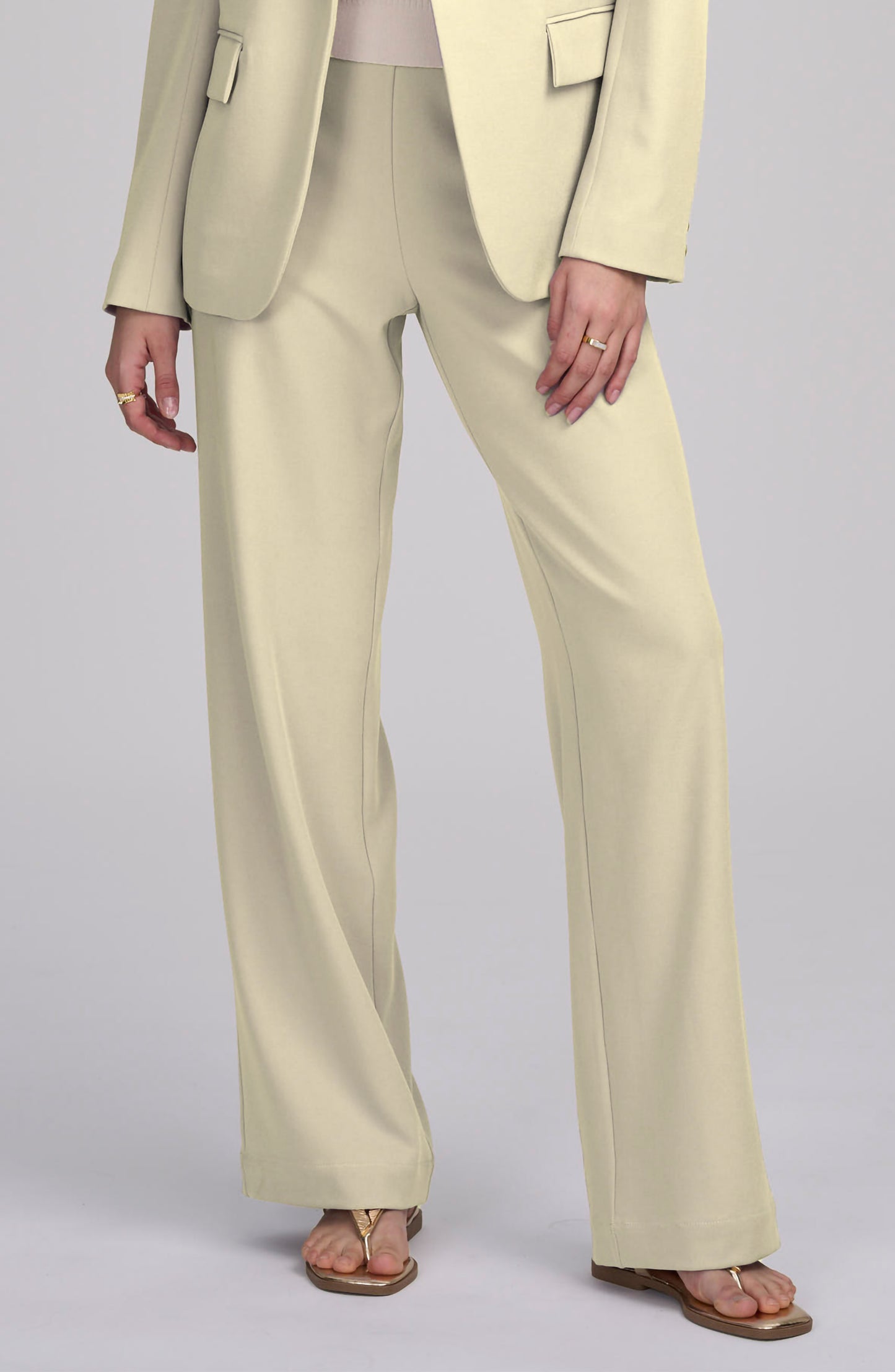 Woven Pant With Button