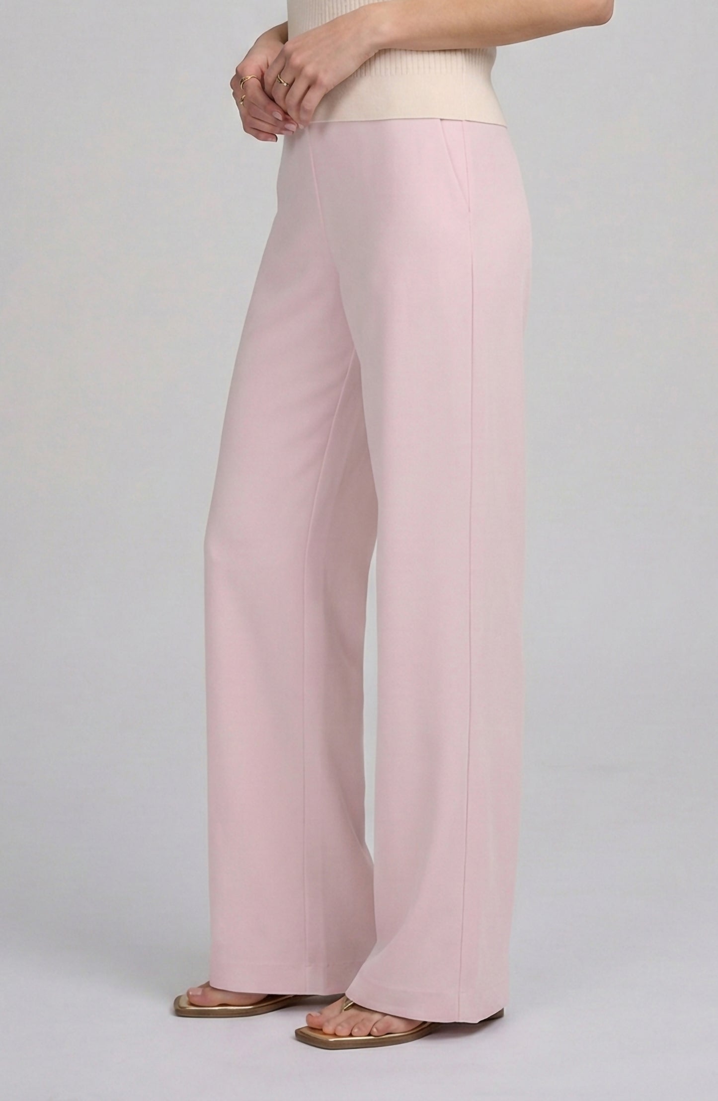 Woven Pant With Button