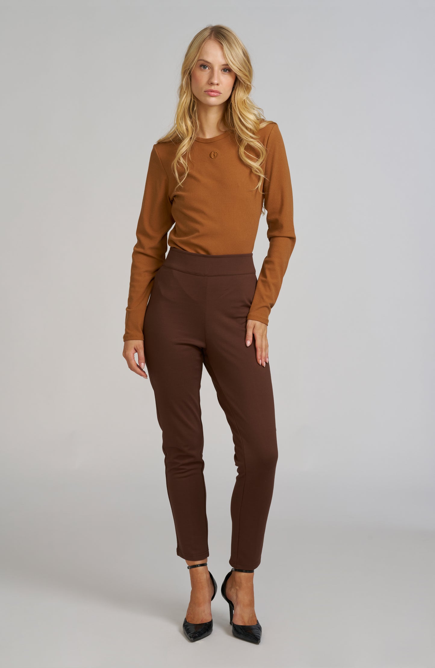 Elle Embroidered Long Sleeve Shirt