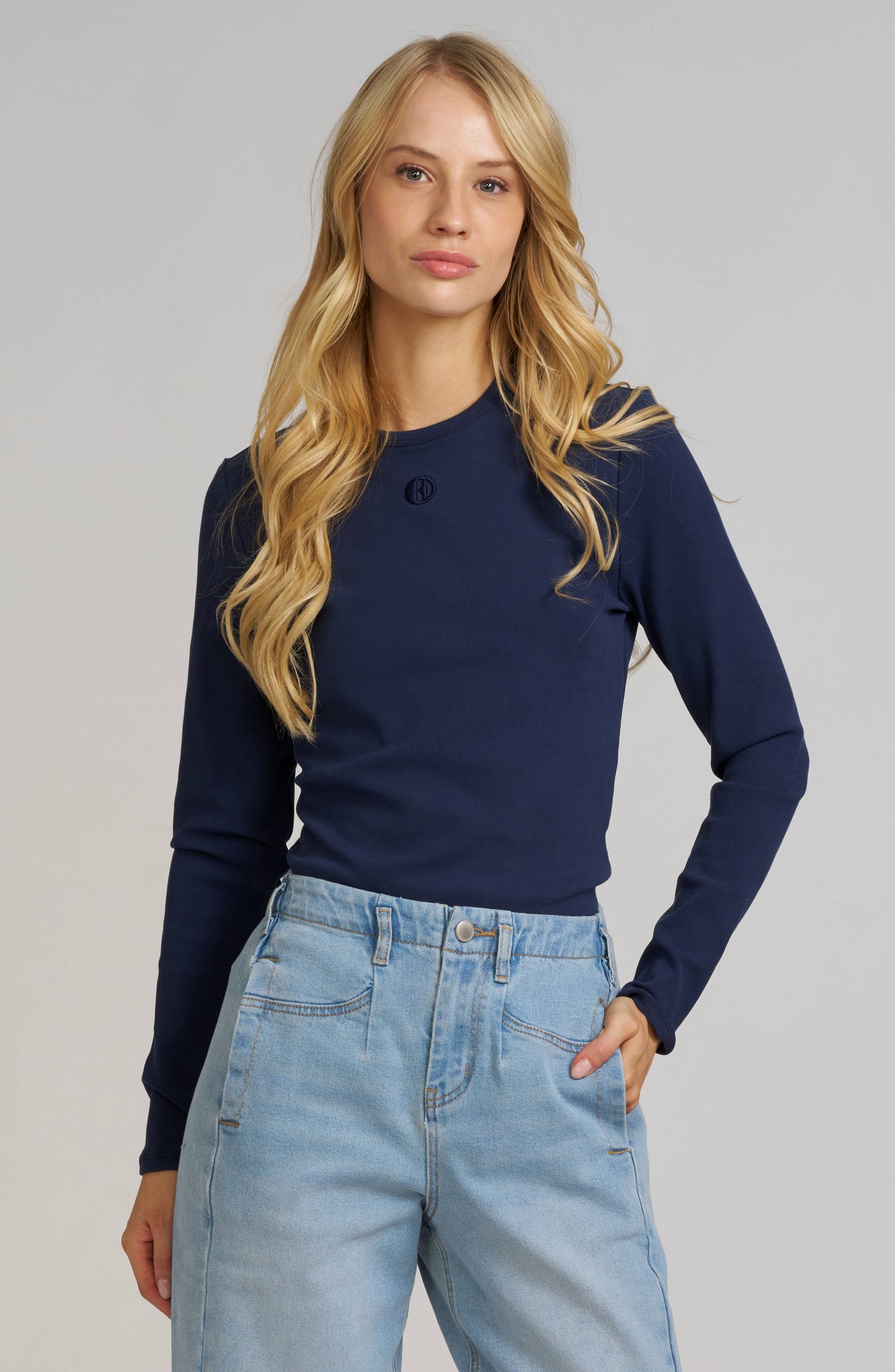 Elle Embroidered Long Sleeve Shirt
