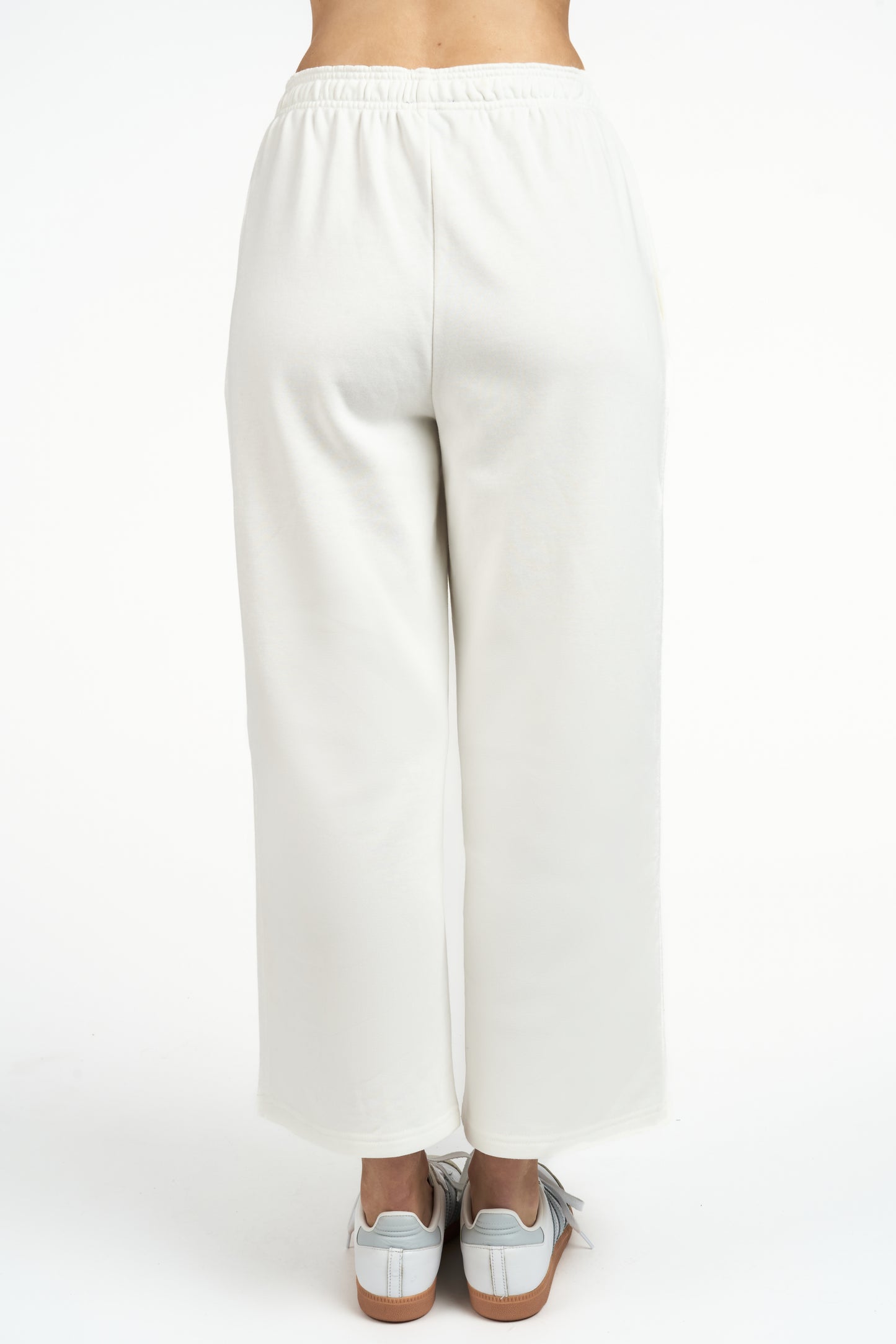 Cropped Leg Sweatpant