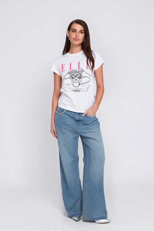 Elle Heart Eyes Graphic Tee